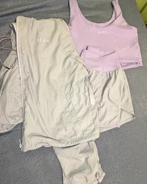 Megan wearing Aurora Windbreaker